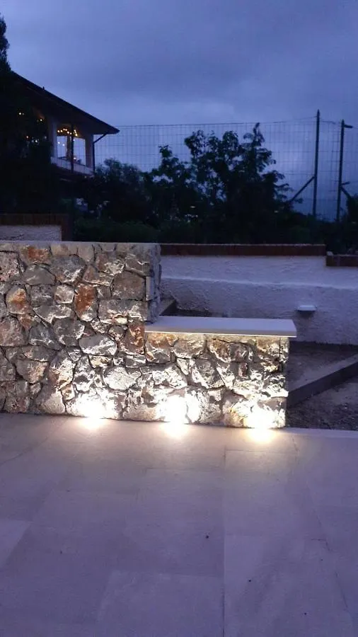 Bed & Breakfast Di Luna E Di Sole Sarzana Italy