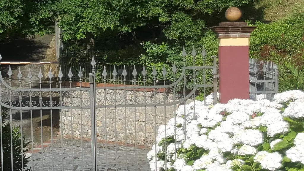 Di Luna E Di Sole Sarzana 0*,